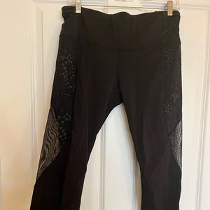 Black Lululemon Leggings, Size 10, GUC